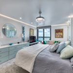 photo4990393037926542036