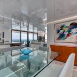 photo4990393037926542040